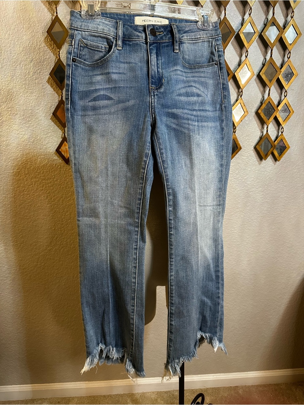 NEW Midrise Hidden Women's Distressed Crop Jeans